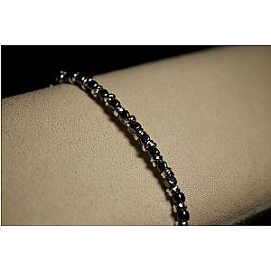 BRACCIALE CUBO PICCOLO IN EMATITE/alluminio